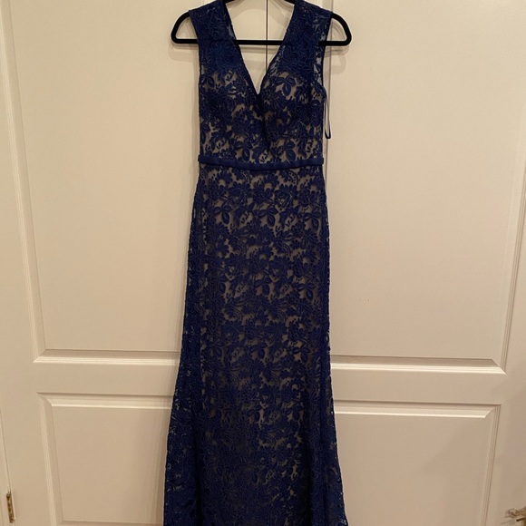 La Femme Gown - Picture 4 of 7